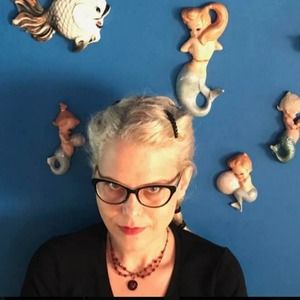 Meet your Posher, Karie